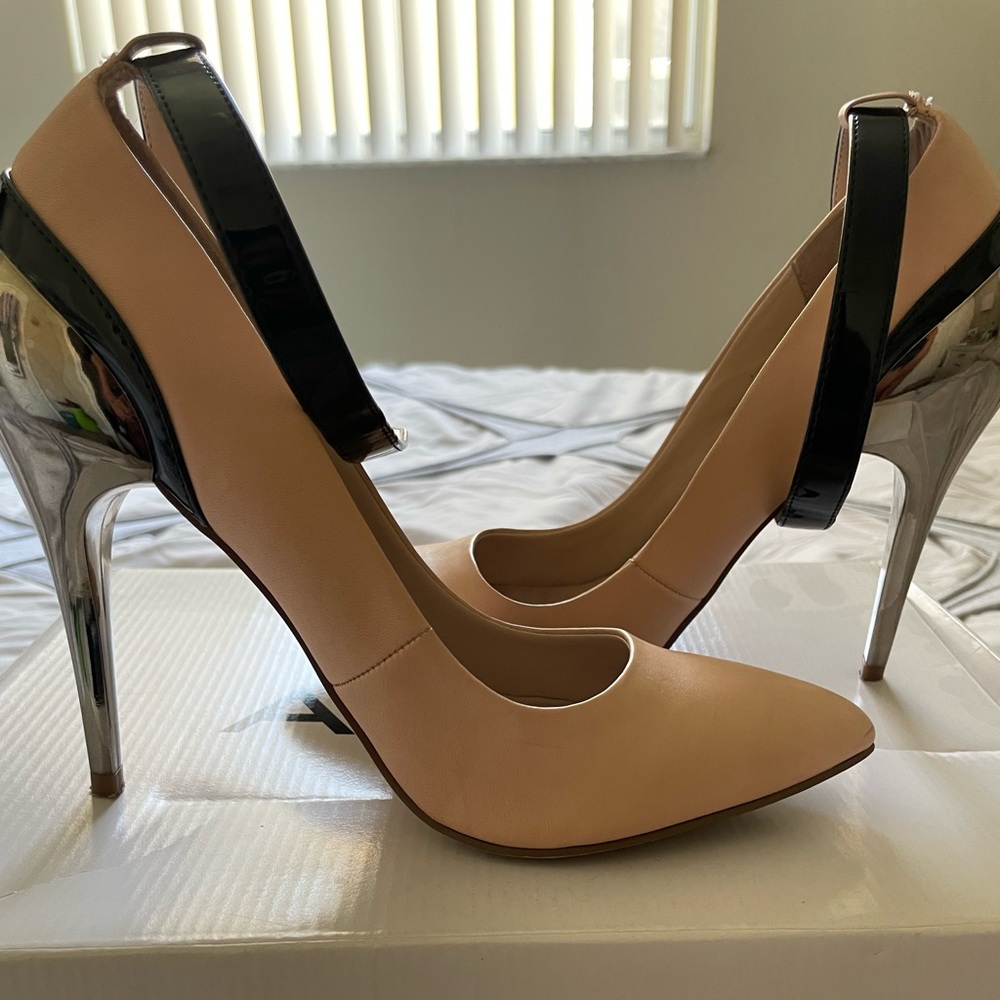 Retro colorblock Aldo pumps